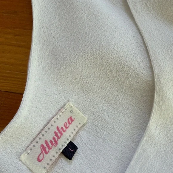 Alythea Layered White Tank Top Large - Picture 4 of 5